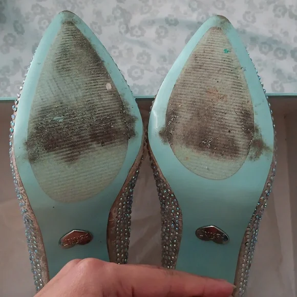 Blue by Betsy Johnson - Picture 3 of 9